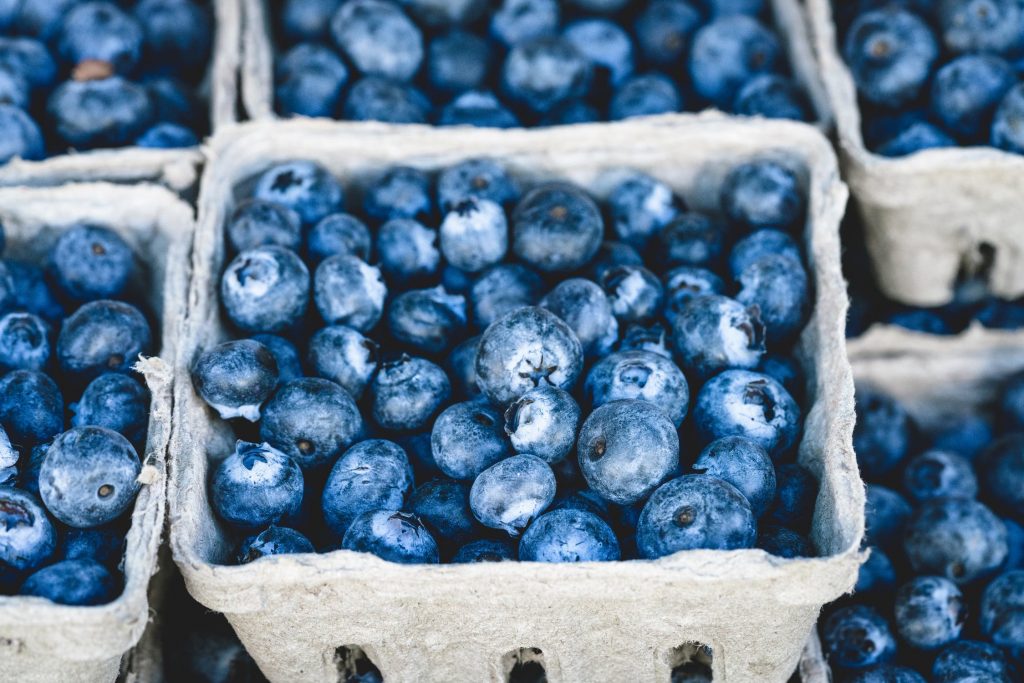 Top 10 Benefits of Blueberries
#HeatherEarles #herbnwisdom #blueberries #healthyfruits #healthysnacks
