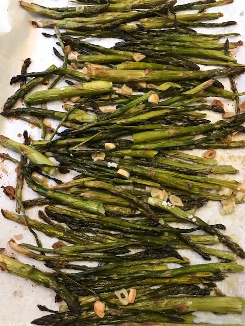 finished baked asparagus
#heatherearles #herbnwisdom #naturalliving #asparagus #dinnerrecipes #author #podcaster #gardenfood