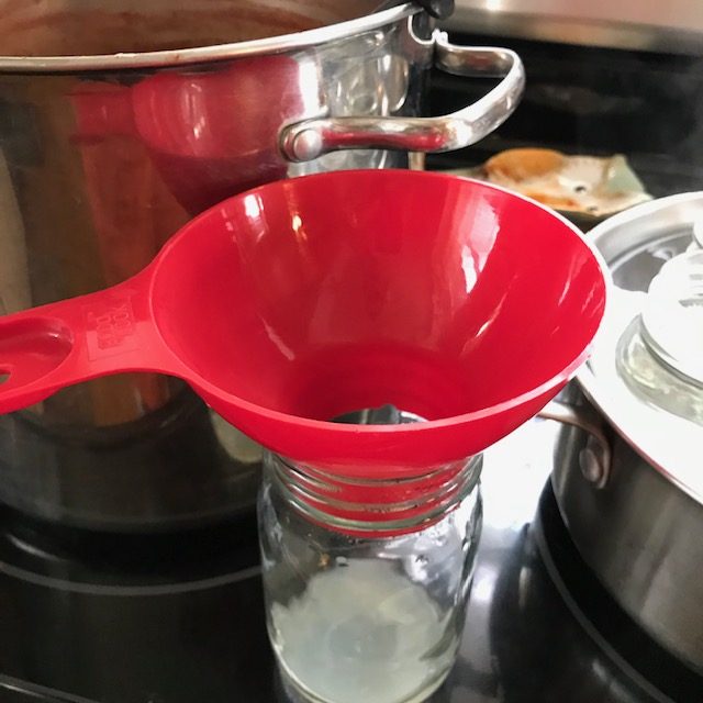 Easy Homemade Pizza Sauce
#heatherearles #herbnwisdom #marinade #canningpizzasauce #Christmasgiftideas #pizza #naturalliving #howtomakepizzasauce