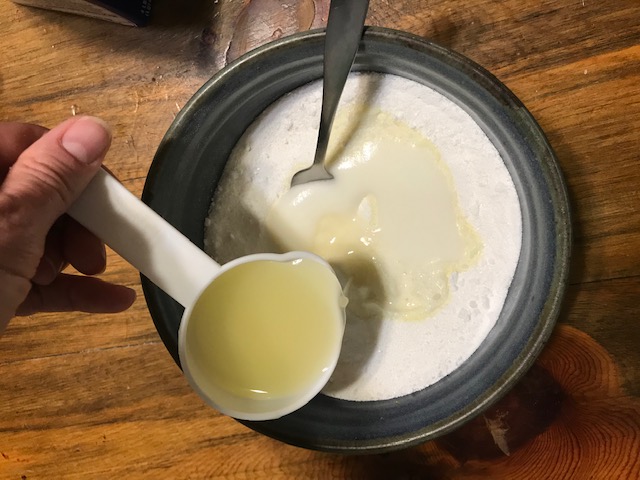 Homemade dishwasher detergent.
#HeatherEarles #herbnwisdom #naturalliving #detergent #dishwasher