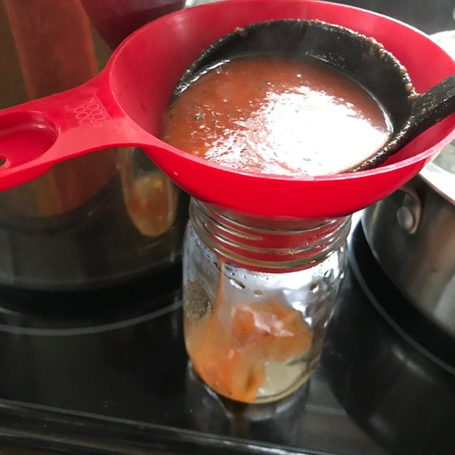 Easy Homemade Pizza Sauce #heatherearles #herbnwisdom #marinade #canningpizzasauce #Christmasgiftideas #pizza #naturalliving #howtomakepizzasauce