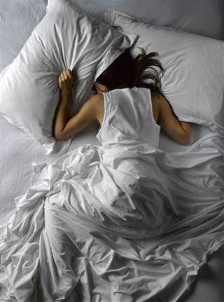 sock treatment to help with cold and flu
#heatherearles #herbnwisdom #naturalliving #naturalpathic #respiratory #podcaster #healthblogger #author
 